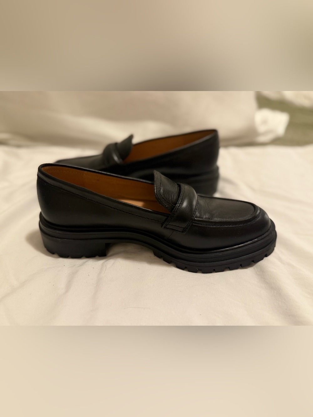 Madewell The Bradley Lugsole Loafer in True Black - Picture 6 of 9
